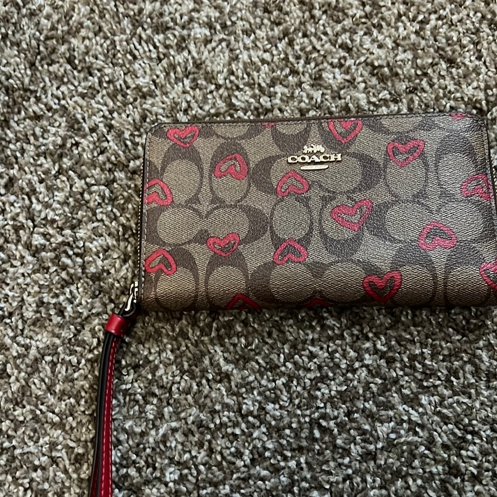 Coach zip wallet